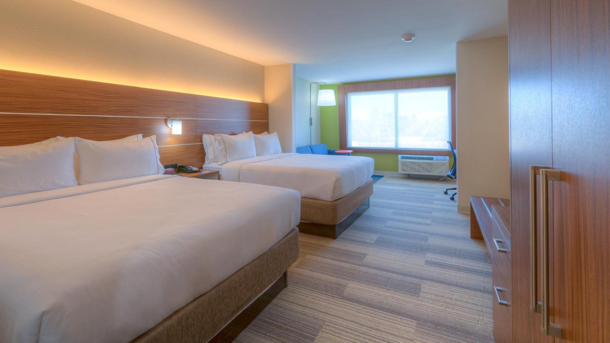 Holiday Inn Express & Suites Tulsa Midtown By Ihg Екстериор снимка